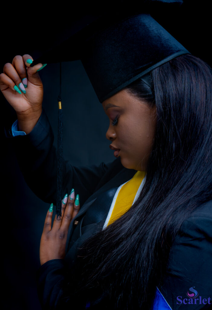 tats graduation photoshoot 31